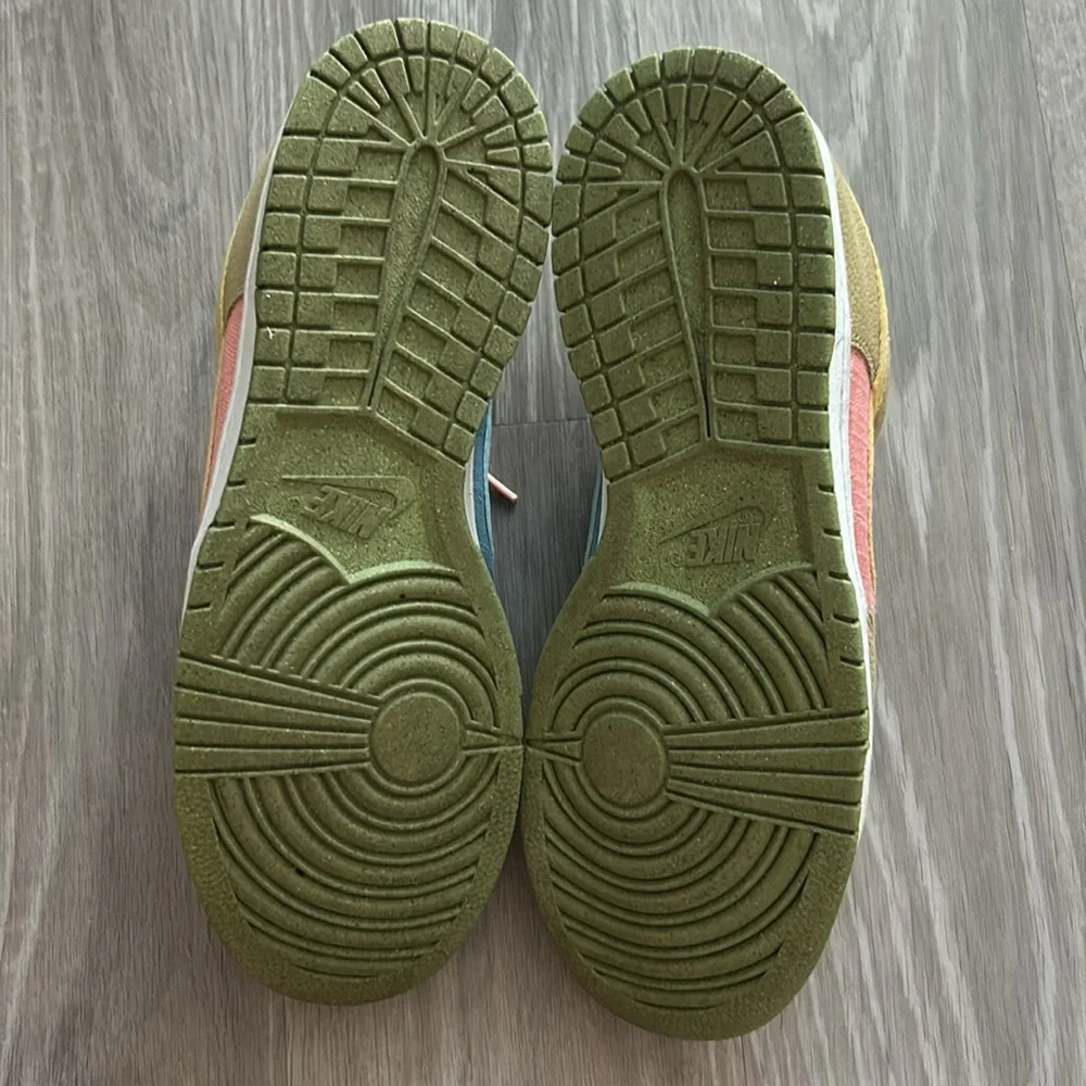 Nike Dunk Low Sun Club - Arctic Orange Sanded Gold - Picture 12 of 13